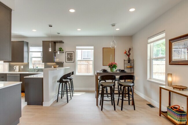 Photo - 3674 S Logan St Unit SI ID1385649P