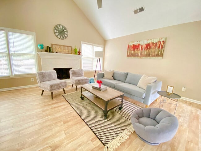 Photo - 1254 Township Dr Unit ID1254393P