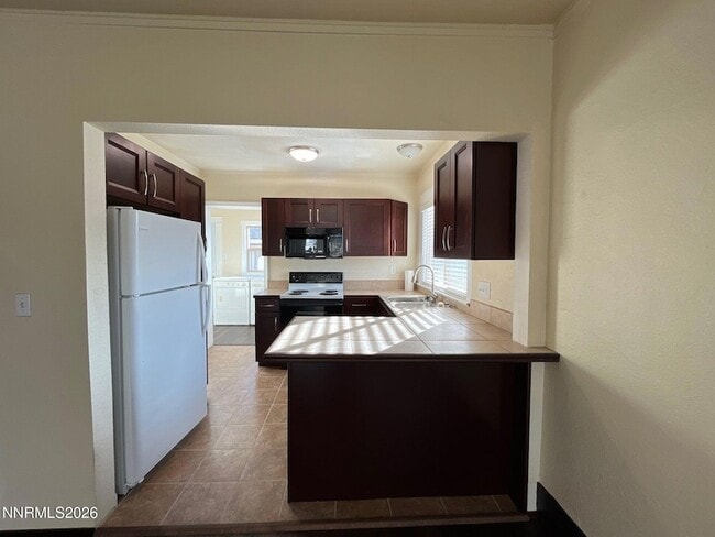Photo - 1561 G St