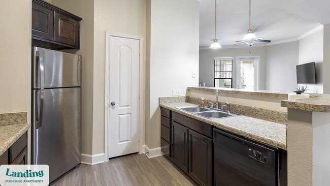 Photo - 6101 N Riverside Dr Unit 5-537.1411214