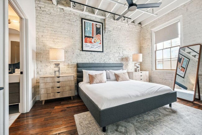 Photo - 315 Girod St Unit ID1267135P