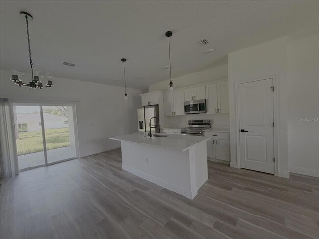 Photo - 1852 W Quaker Ln