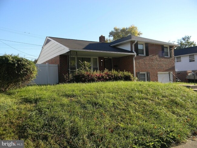 Photo - 3536 Lynne Haven Dr