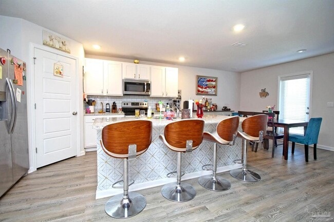 Photo - 6376 Burrow Ln