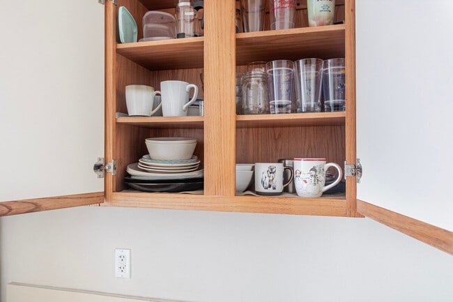 Photo - 318 E 80th St Unit SI ID1032025P