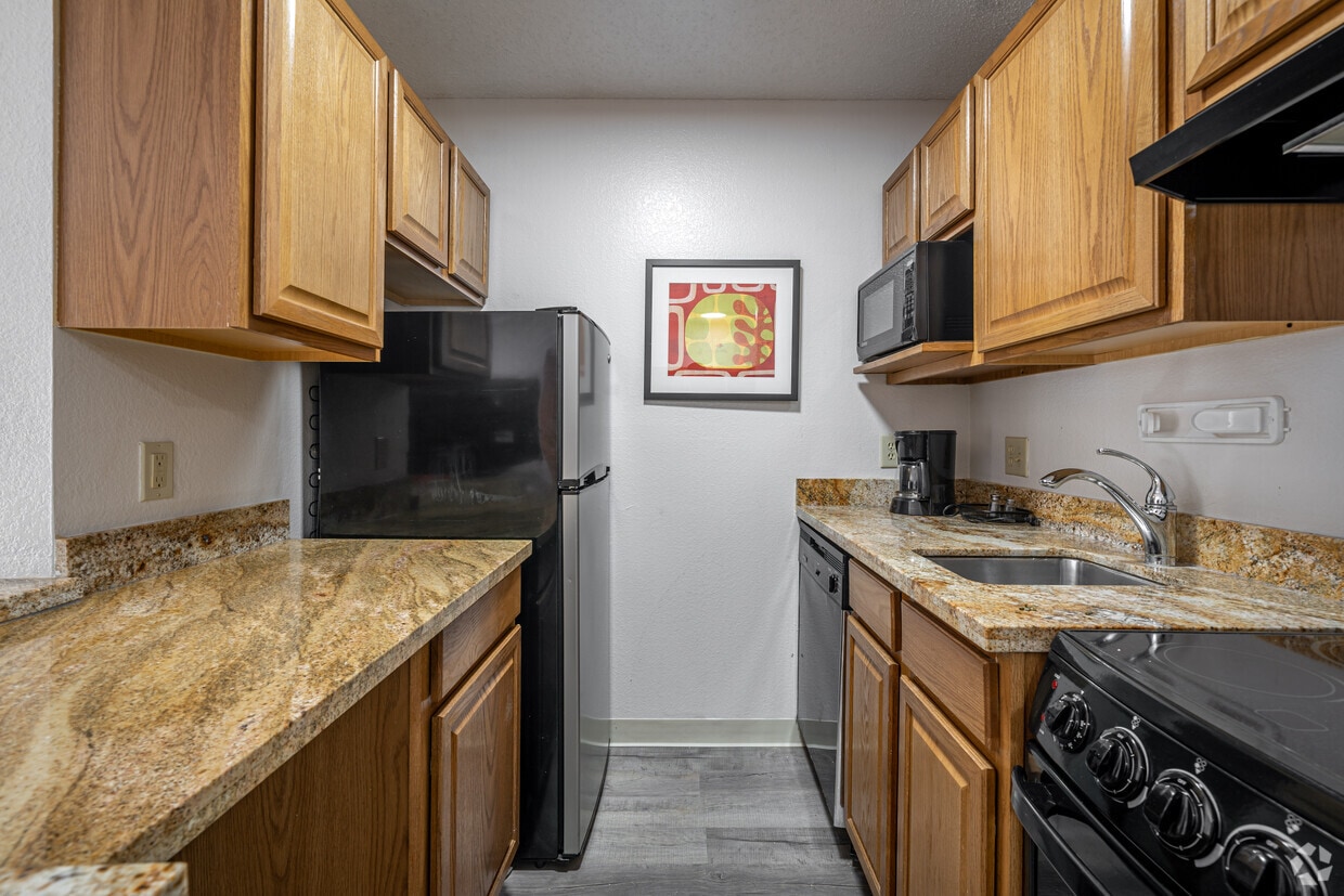 Floor Plan - Furnished Studio