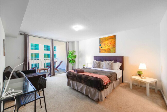 Photo - 1 SE 12th St Unit FL21-ID1022227P