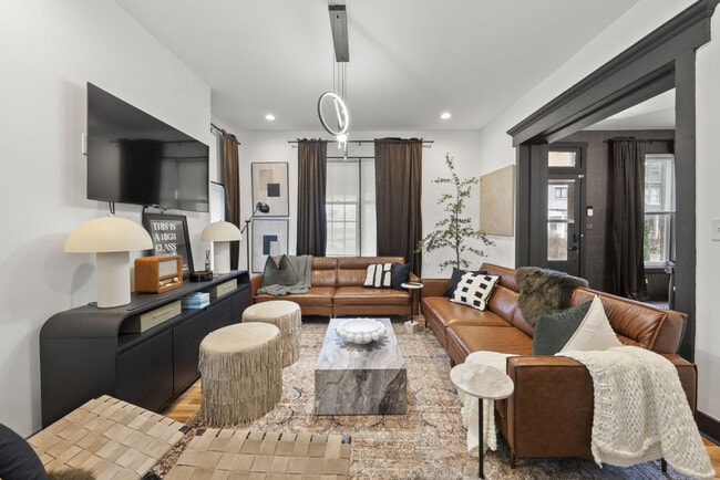 Building Photo - 286 Taylor Ave Unit ID1375277P