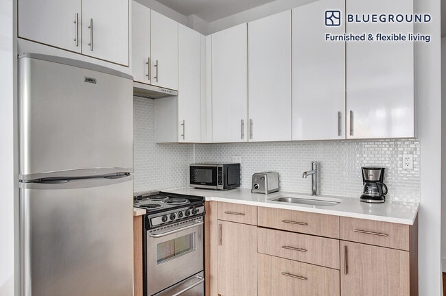 Photo - 212 W 91st St Unit SI FL3-ID649