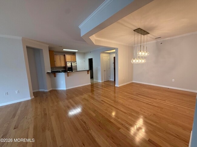 Photo - 33 Cooper Ave Unit 409