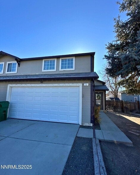 Building Photo - 1725 Catham Ln