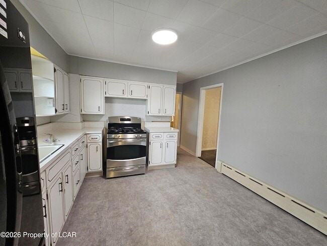 Photo - 92 Diamond Ave