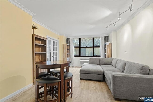 Photo - 7004 JFK Blvd E Unit 6a