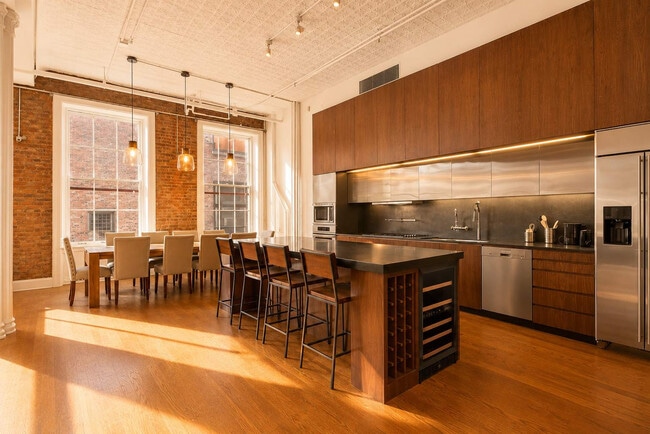 Photo - 1 Bond St Unit SI ID1436146P