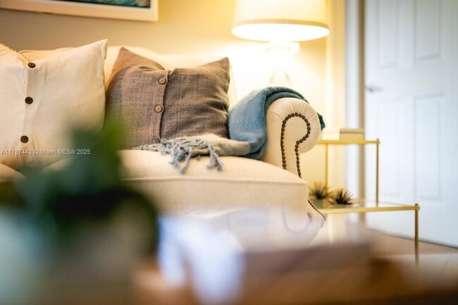 Photo - 6503 N Military Trl Unit Castille