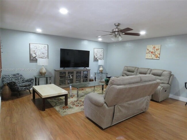 Photo - 11840 NE 19th Dr Unit 26
