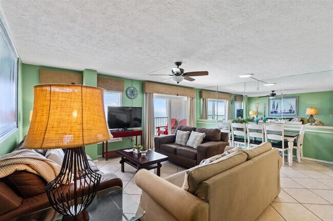 Photo - 8743 Thomas Dr Unit SI FL15-ID1355021P