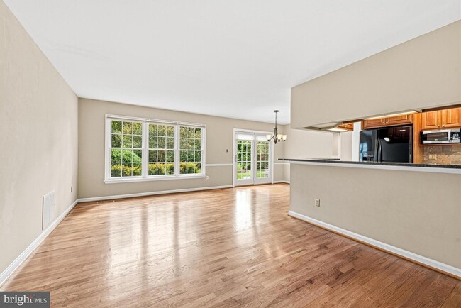 Photo - 1432 Filene Ct