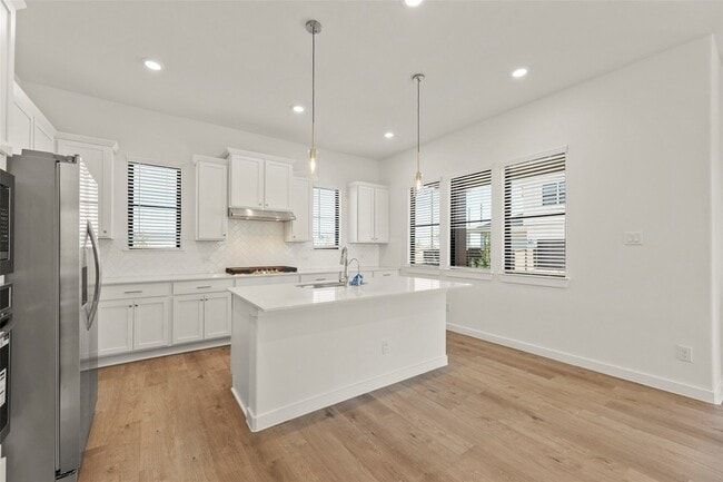 Photo - 3335 Verdant Ln