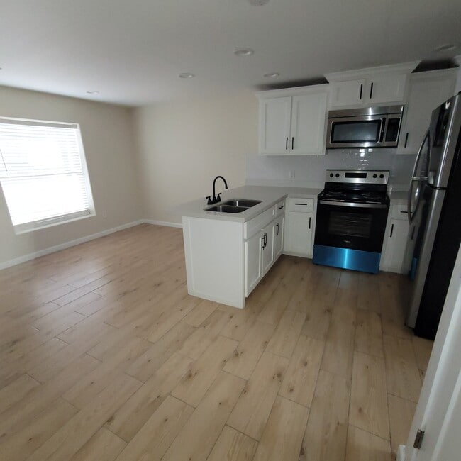 Photo - Stone Oak Apartments