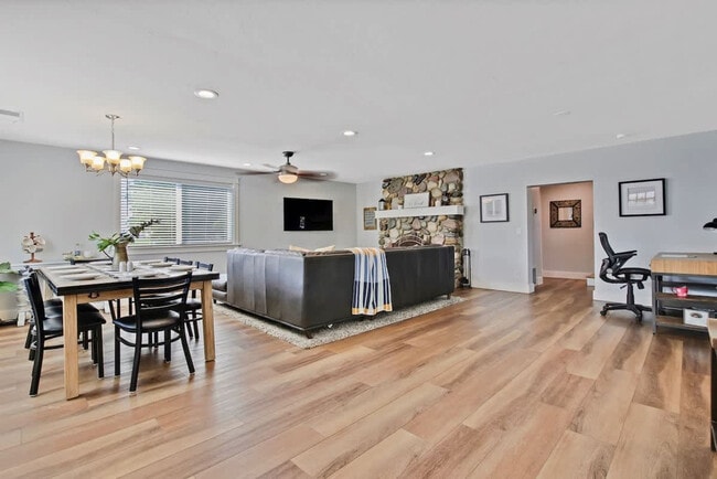 Photo - 17125 Northside Blvd Unit ID1250663P