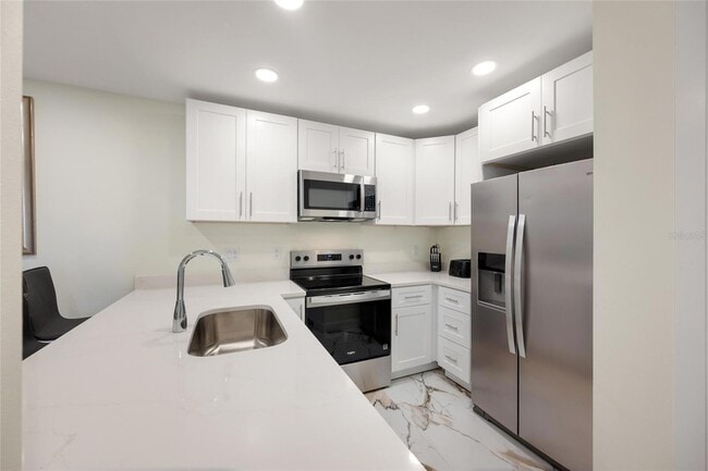 Photo - 240 Medallion Blvd Unit A