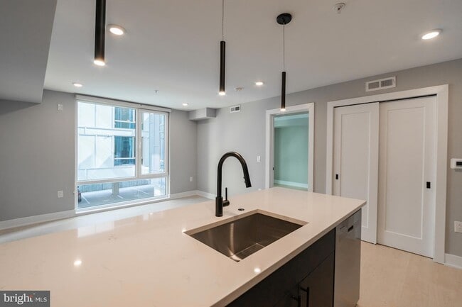 Photo - 6604 Ridge Ave Unit 302