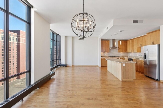 Photo - 201 S 11th St