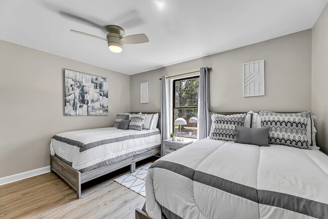 Photo - 703 2nd St Unit SI ID1609596P