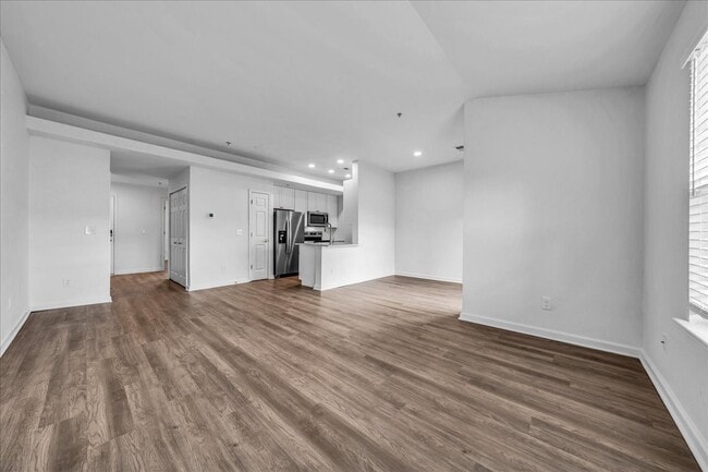 Photo - The Vinings Apartments