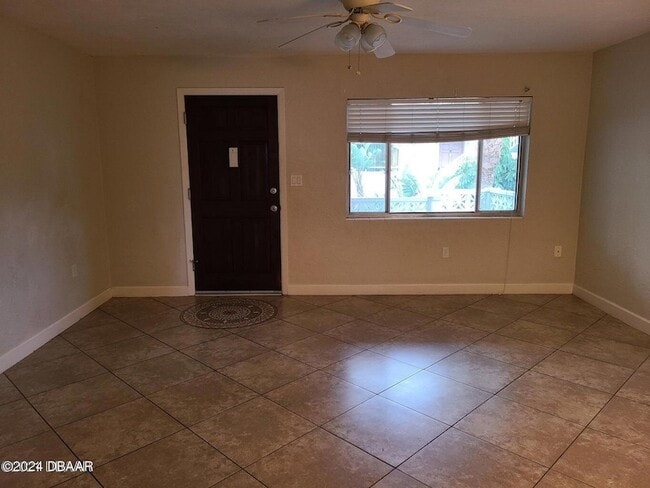 Photo - 102 S Peninsula Dr Unit 200