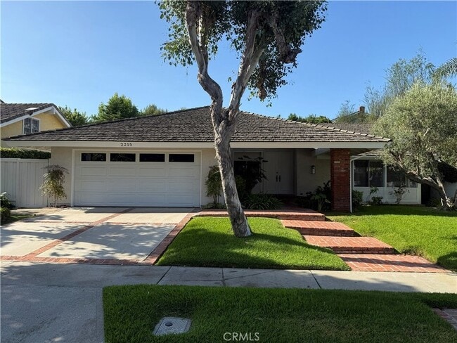 Photo - 2215 Port Lerwick Pl