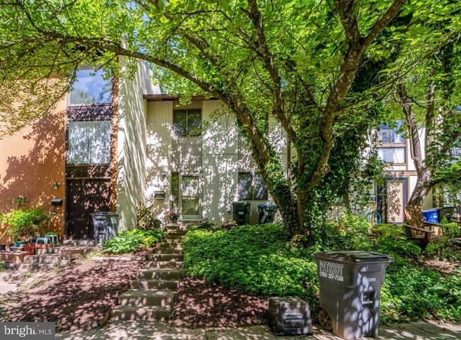Photo - 2455 Pyrenees Ct