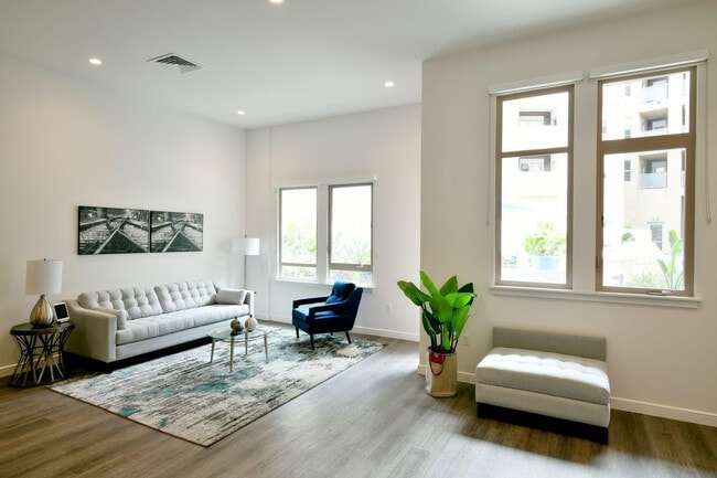 Building Photo - 19550 Vallco Pkwy Unit ID1280607P