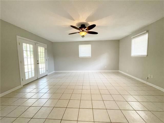 Photo - 128 Foxbriar St