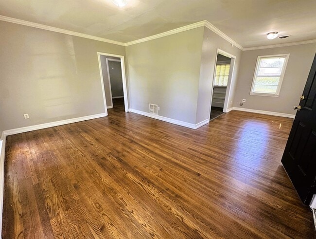 Photo - 4100 Vaughn Rd