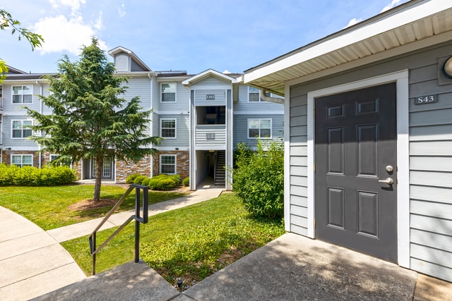 Photo - Vantage Pointe at Marrowbone Heights