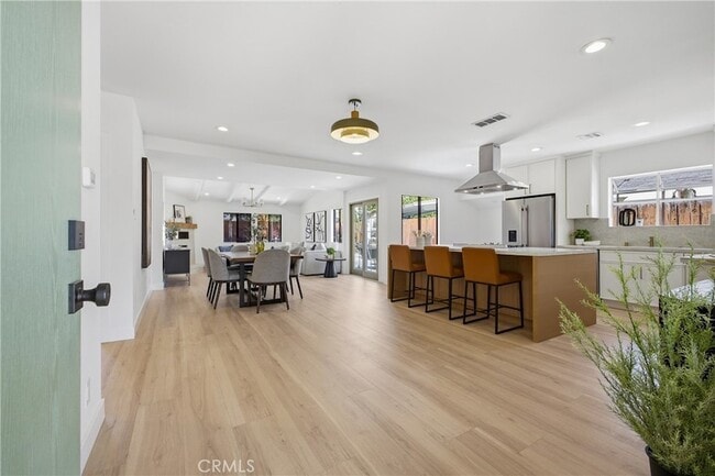 Photo - 6845 Aura Ave