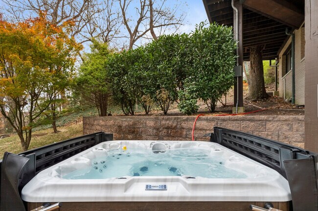 Photo - 2720 N Fillmore St Unit ID1353333P