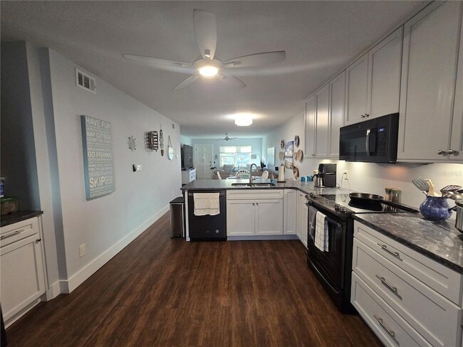 Photo - 211 Pasadena Ave N Unit 107