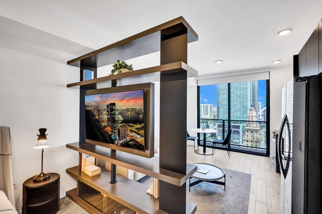 Photo - 398 NE 5th St Unit SI ID1504079P