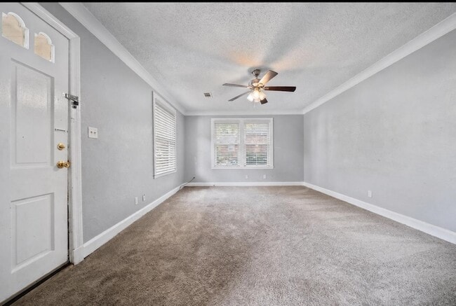 Photo - 3610 Kearney Ave