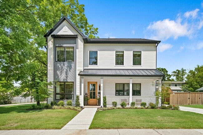 Photo - 404 NW 4th St Unit ID1221855P