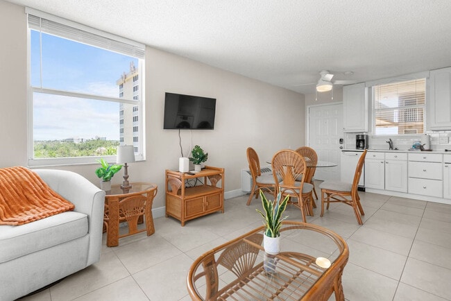 Building Photo - 5600 Bonita Beach Rd SW Unit ID1352875P