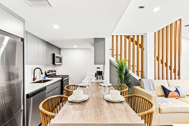 Photo - 8115 Thomas Dr Unit FL2-ID1355040P