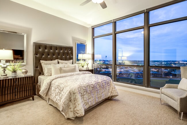 Photo - One Arlington