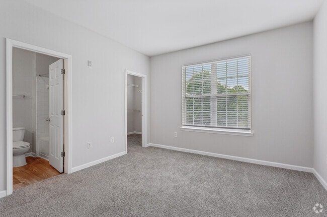Belle 2BR, 2.5BA - 1,393SF - Primary Bedroom - Colton Creek