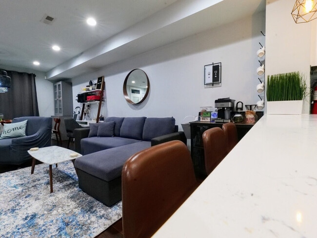 Photo - 1673 Montello Ave NE Unit SI ID1588312P