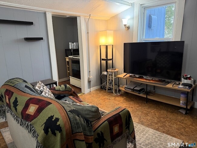 Photo - 112 Rockwell St