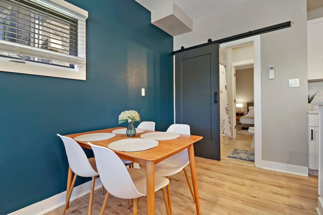 Photo - 5015 Main St Unit SI ID1366954P